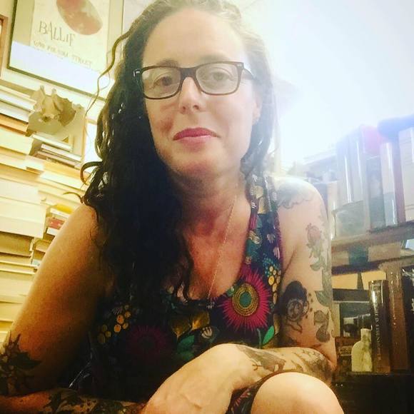 Meet your Posher, Jenna - Picture 1 of 1